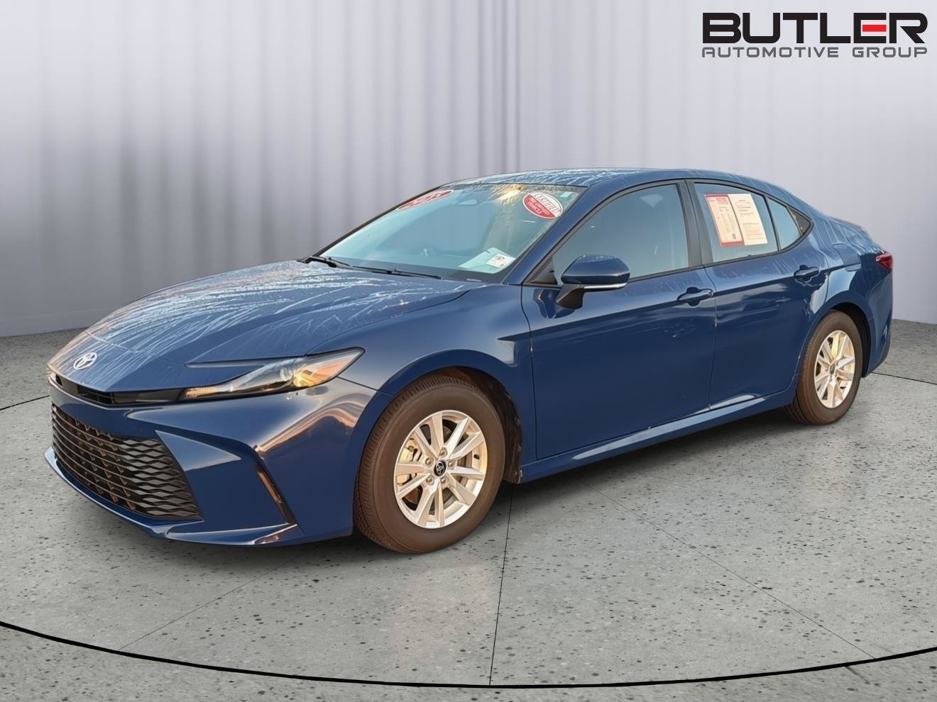 Used 2025 Toyota Camry LE w/ Convenience Package