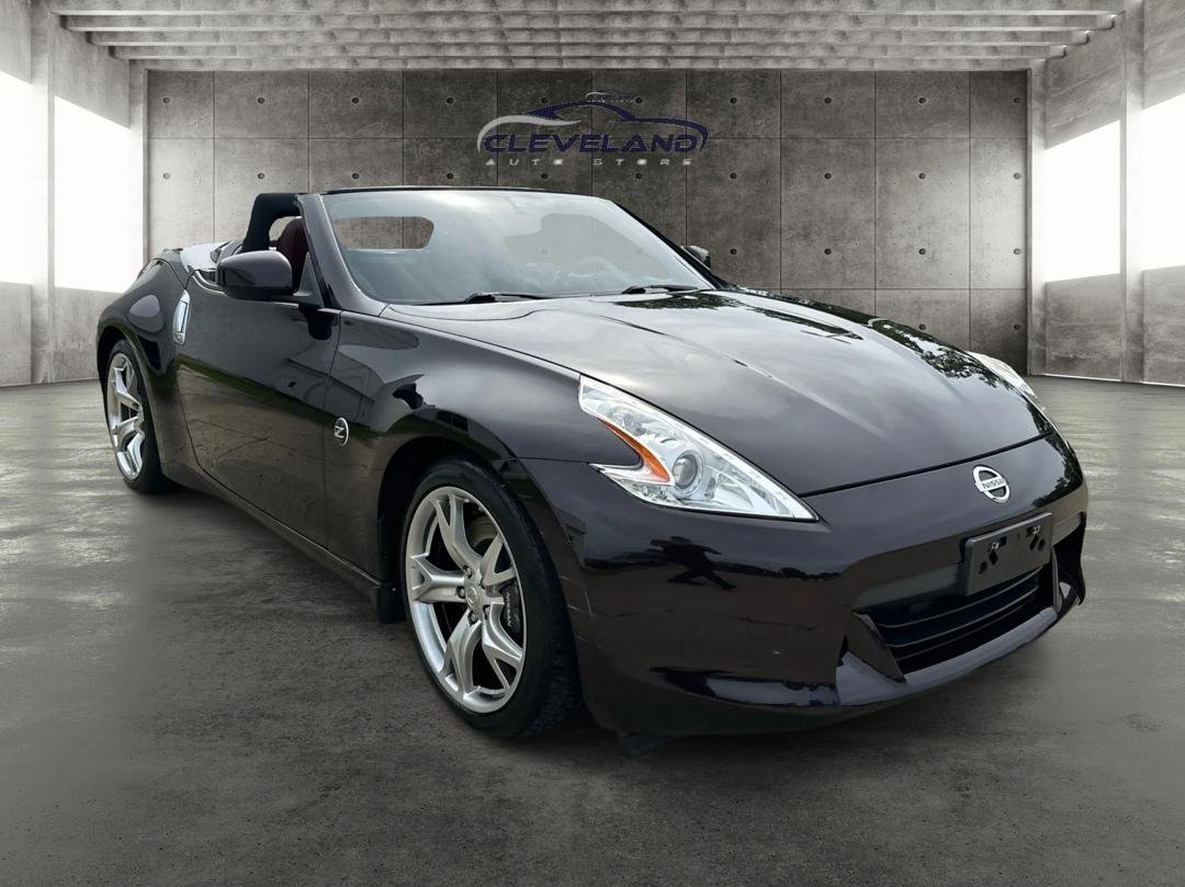 Used 2010 Nissan 370Z Touring w/ Sport Pkg