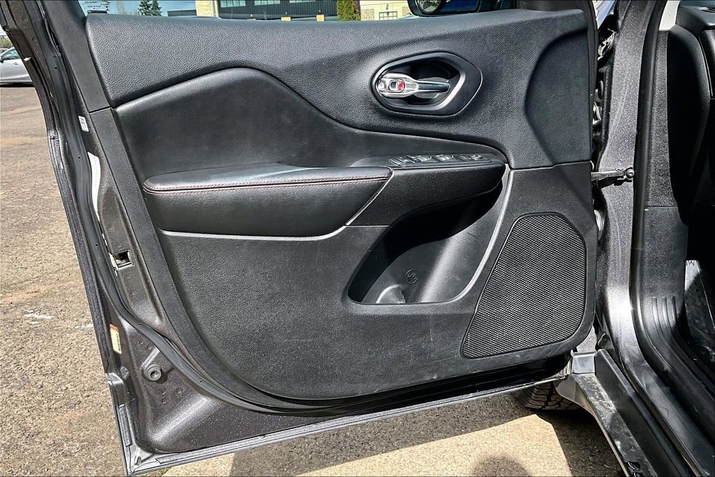 2019 Jeep Cherokee Trailhawk