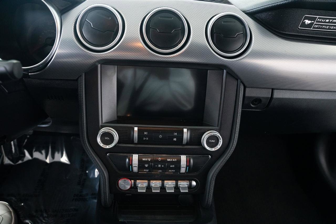 2020 Ford Mustang Coupe