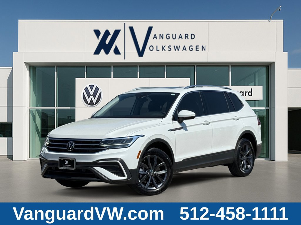 Used 2023 Volkswagen Tiguan SE w/ Panoramic Sunroof Package