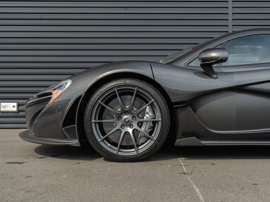 Used 2015 McLaren P1 3