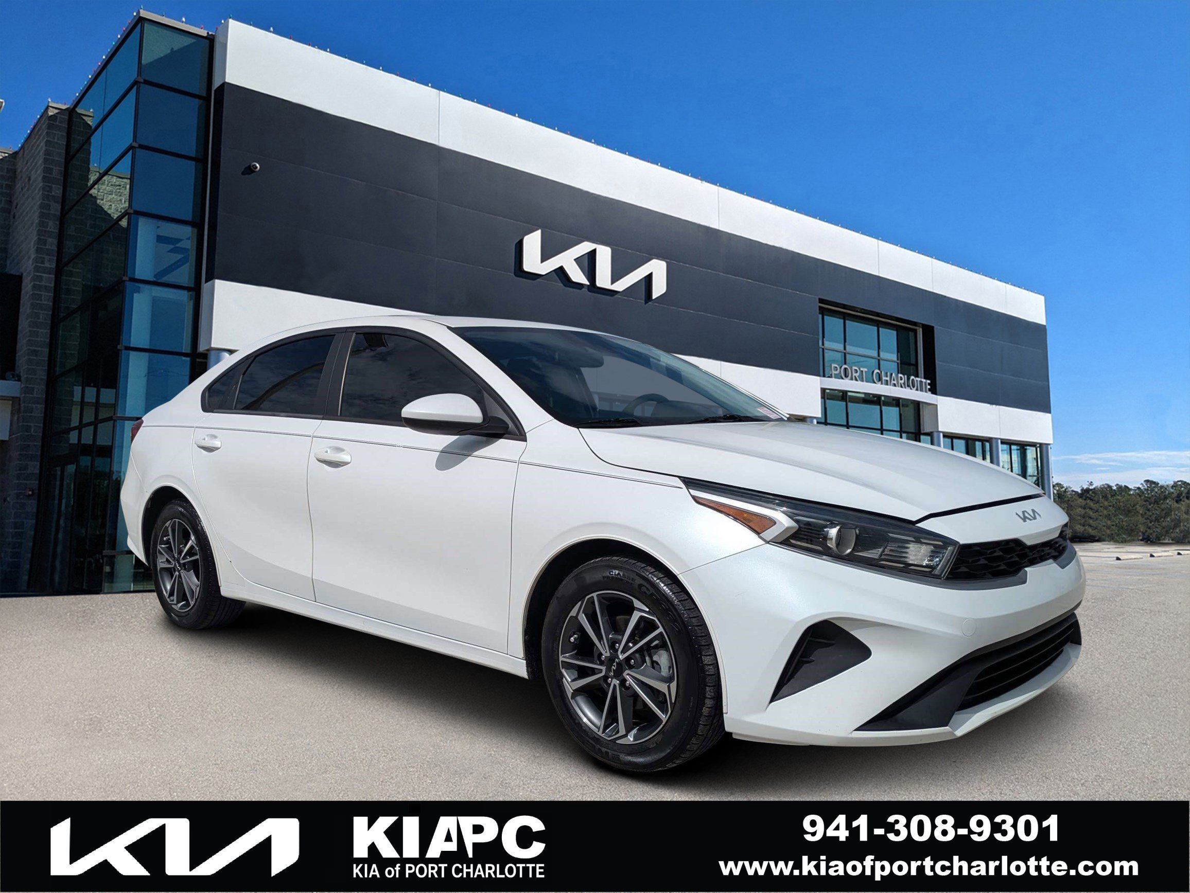 Certified 2022 Kia Forte LXS