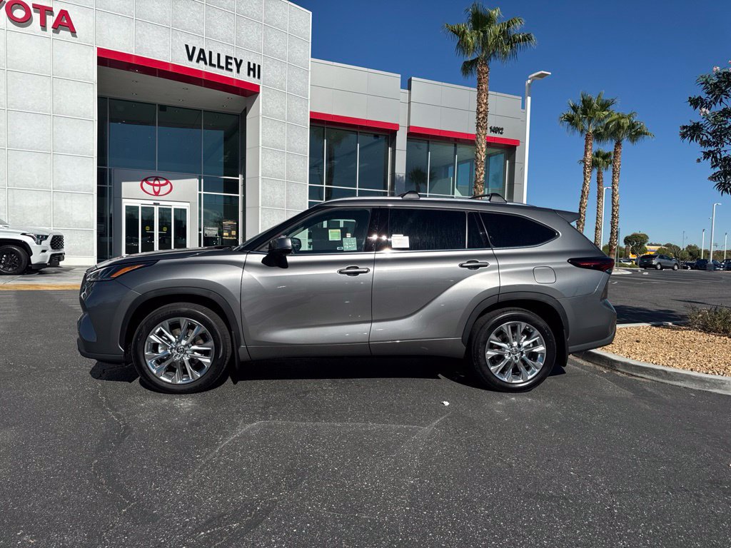 New 2026 Toyota Highlander Limited