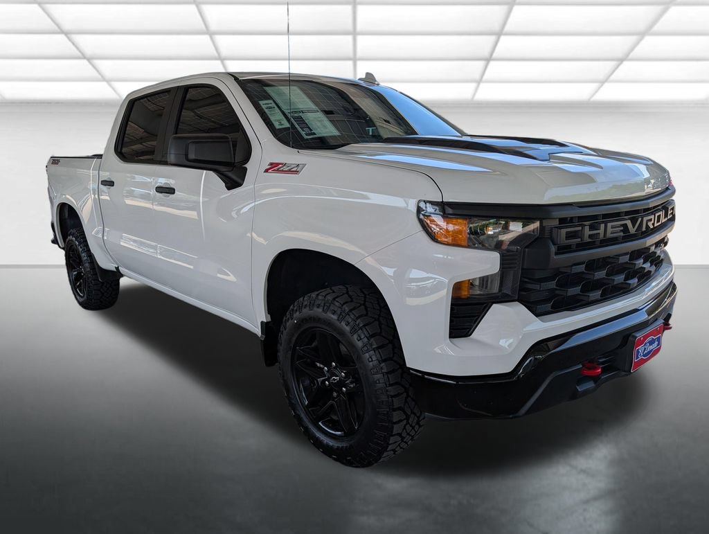 Certified 2022 Chevrolet Silverado 1500 Custom Trail Boss w/ LPO, Dark Essentials Package