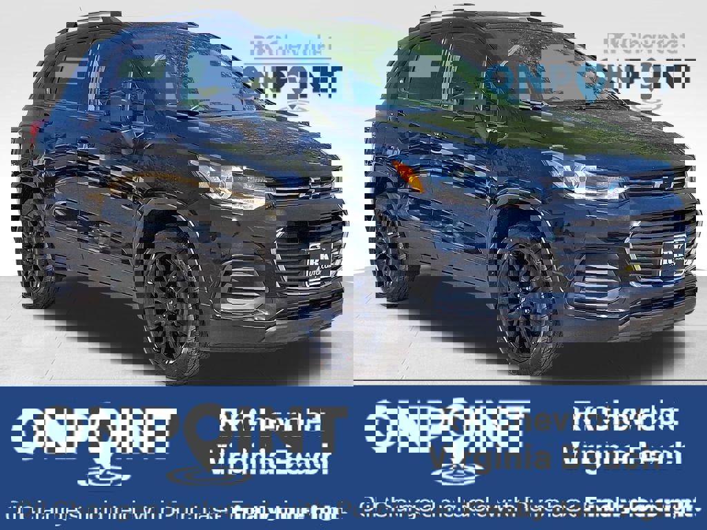 Certified 2022 Chevrolet Trax LT w/ Midnight Edition