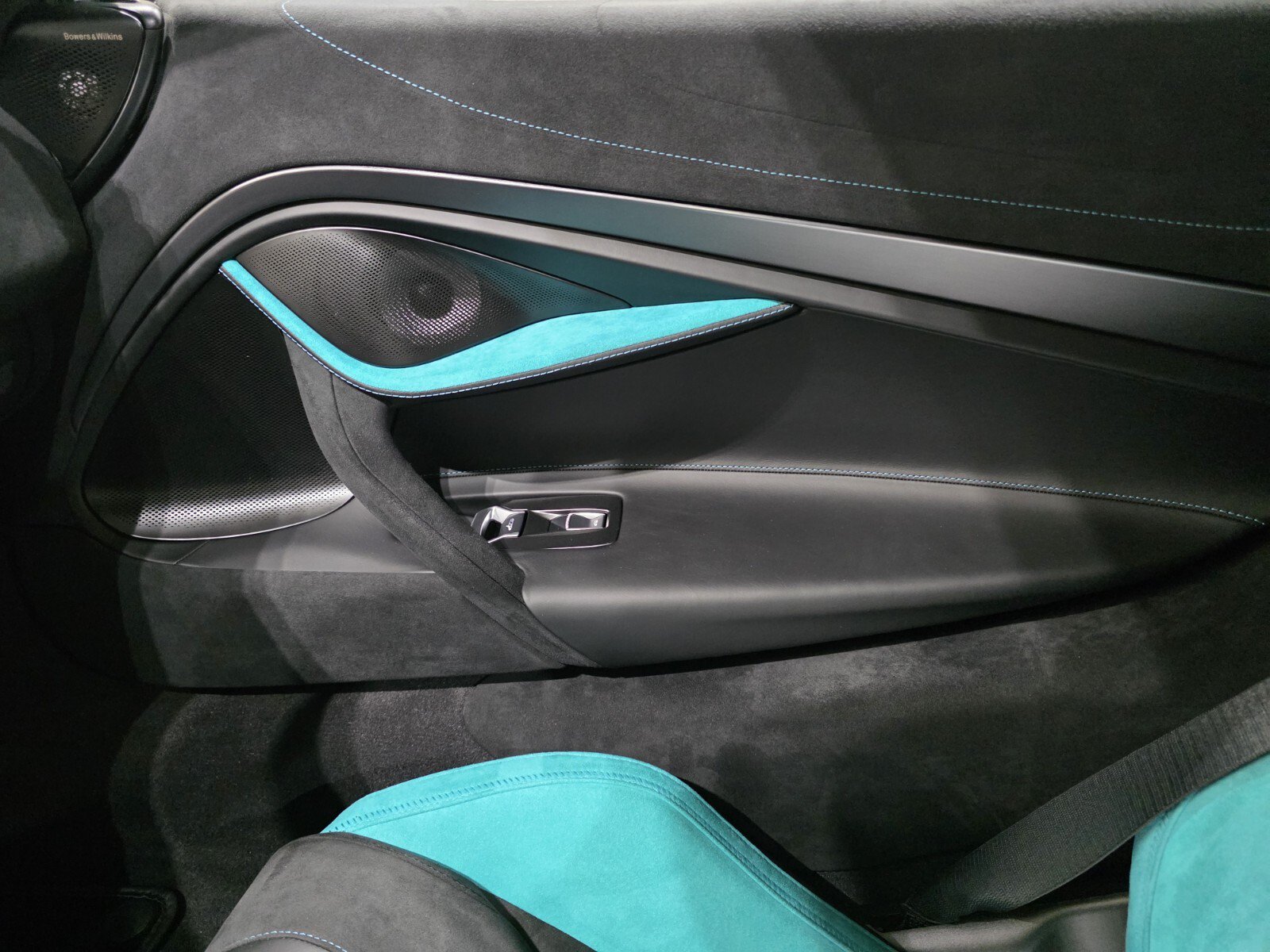 New 2027 McLaren 750S Spider photo 17