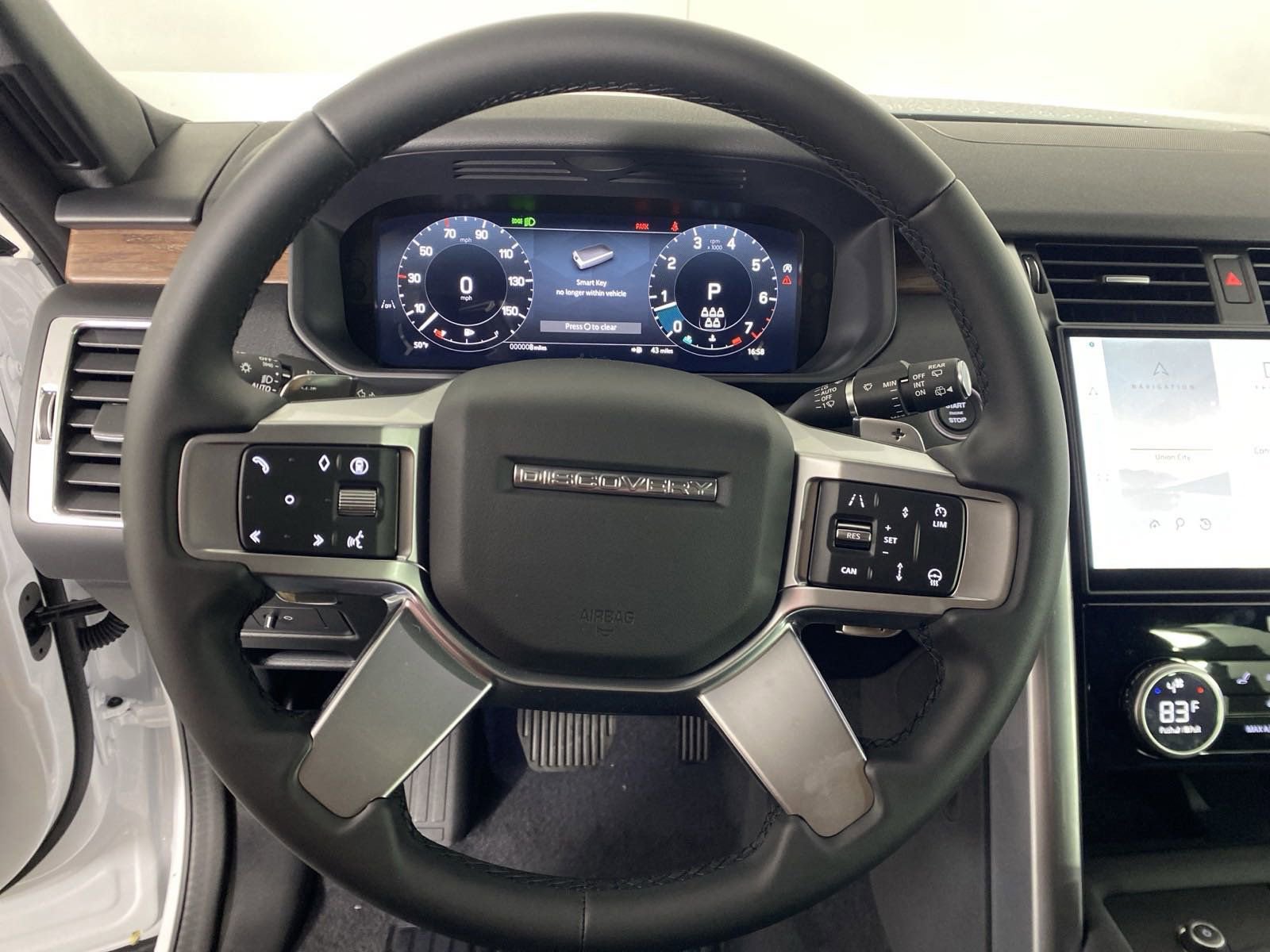 2025 Land Rover Discovery S