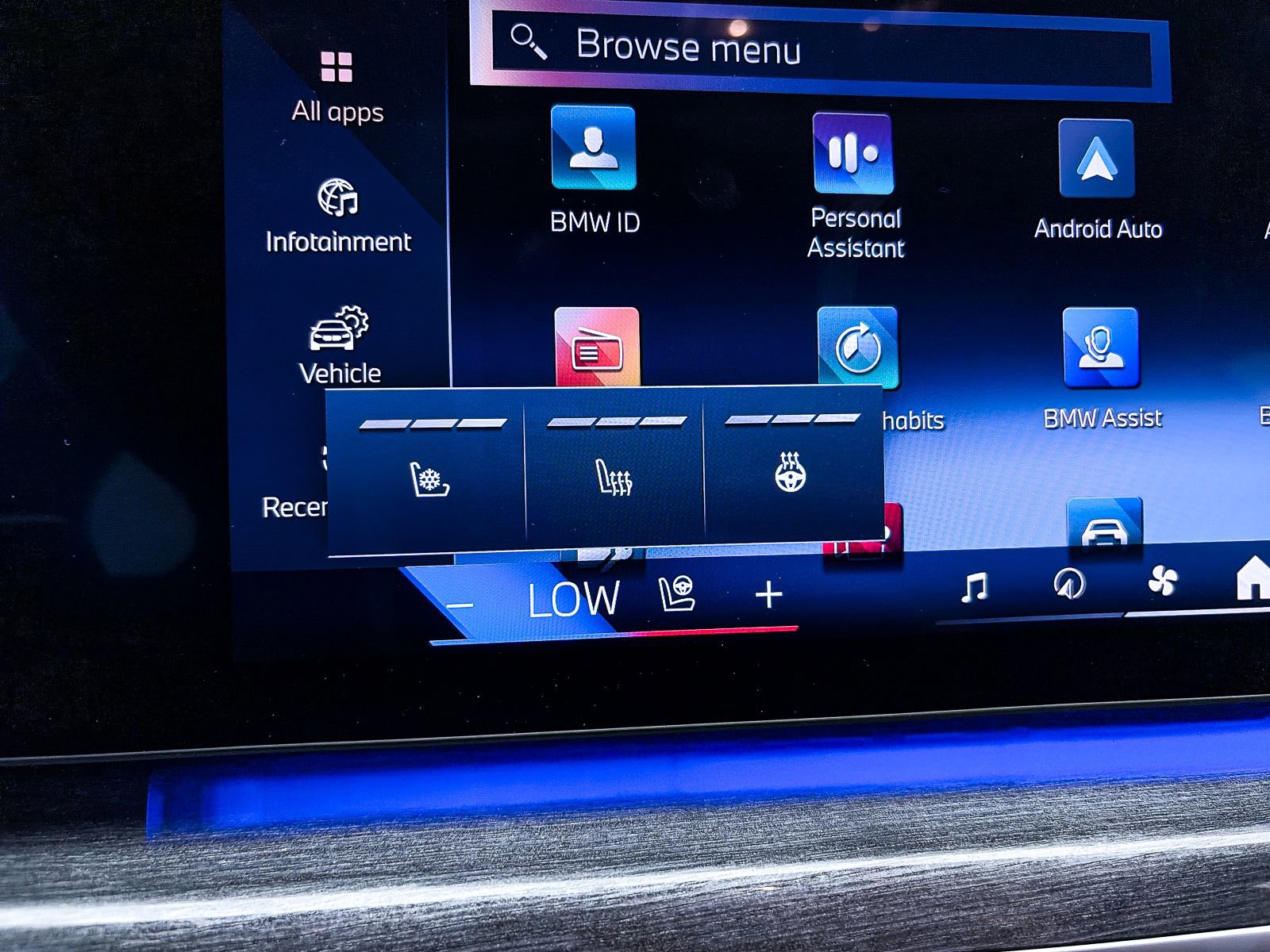 2023 BMW 760i xDrive