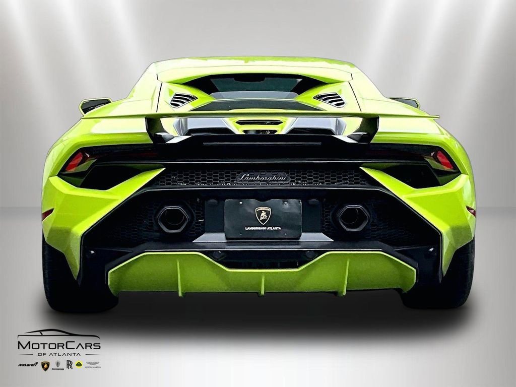 2023 Lamborghini Huracan Tecnica