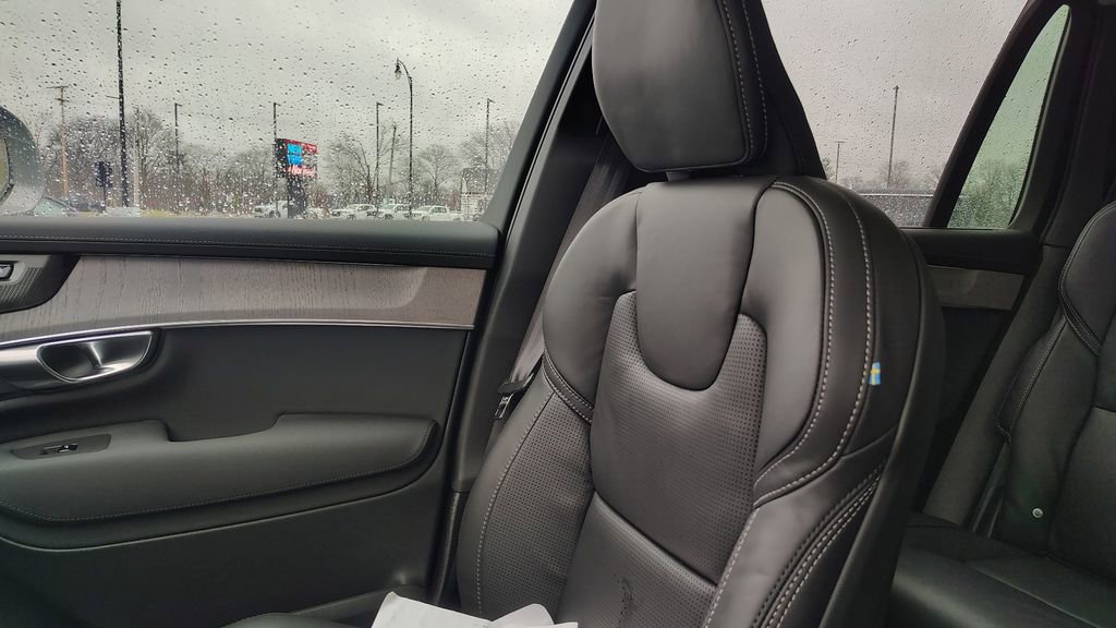 2026 Volvo Xc90 B6 Ultra