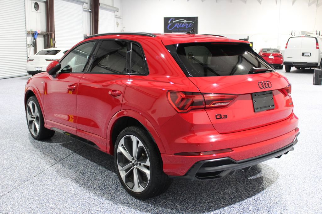 2022 Audi Q3 2.0T Premium Plus