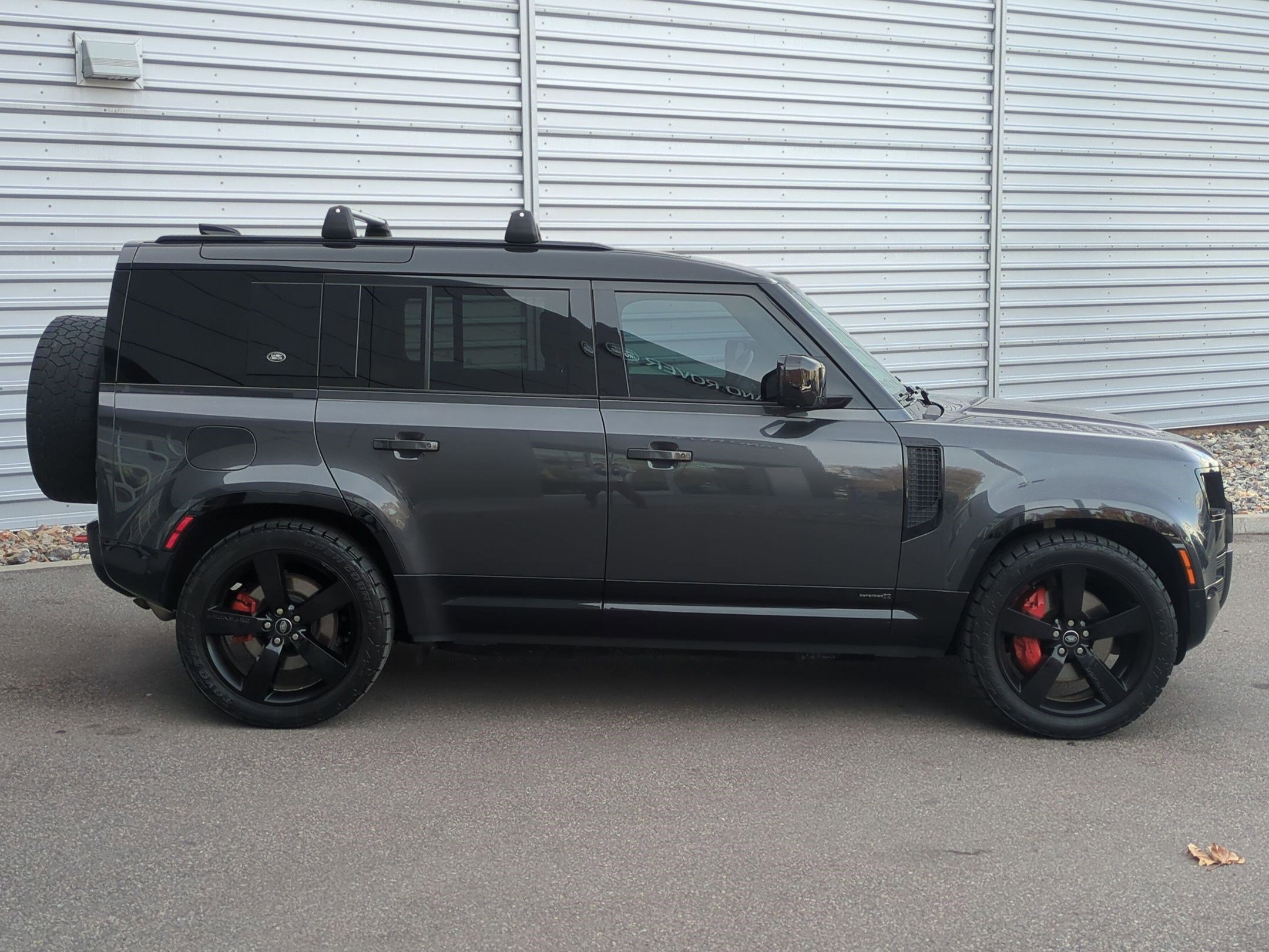 2023 Land Rover Defender 110 X