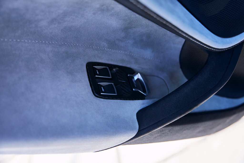 Used 2021 McLaren 765LT photo 30