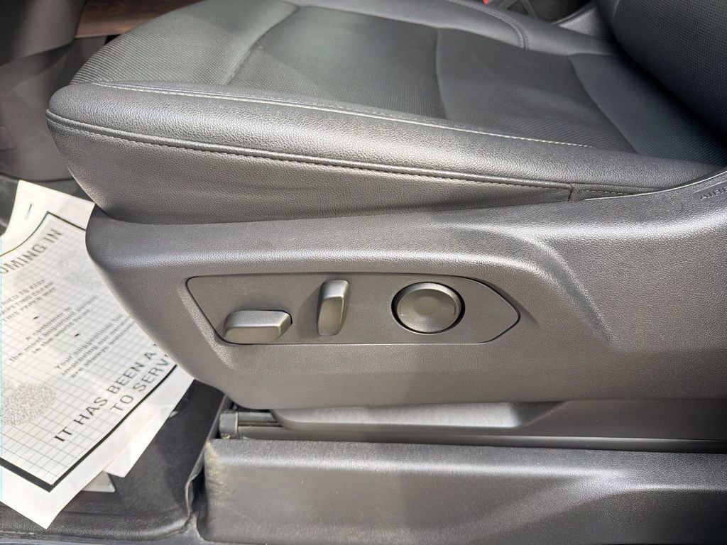 2025 GMC Sierra 2500 SLT