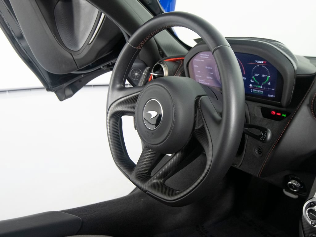 Used 2020 McLaren 720S Spider photo 28