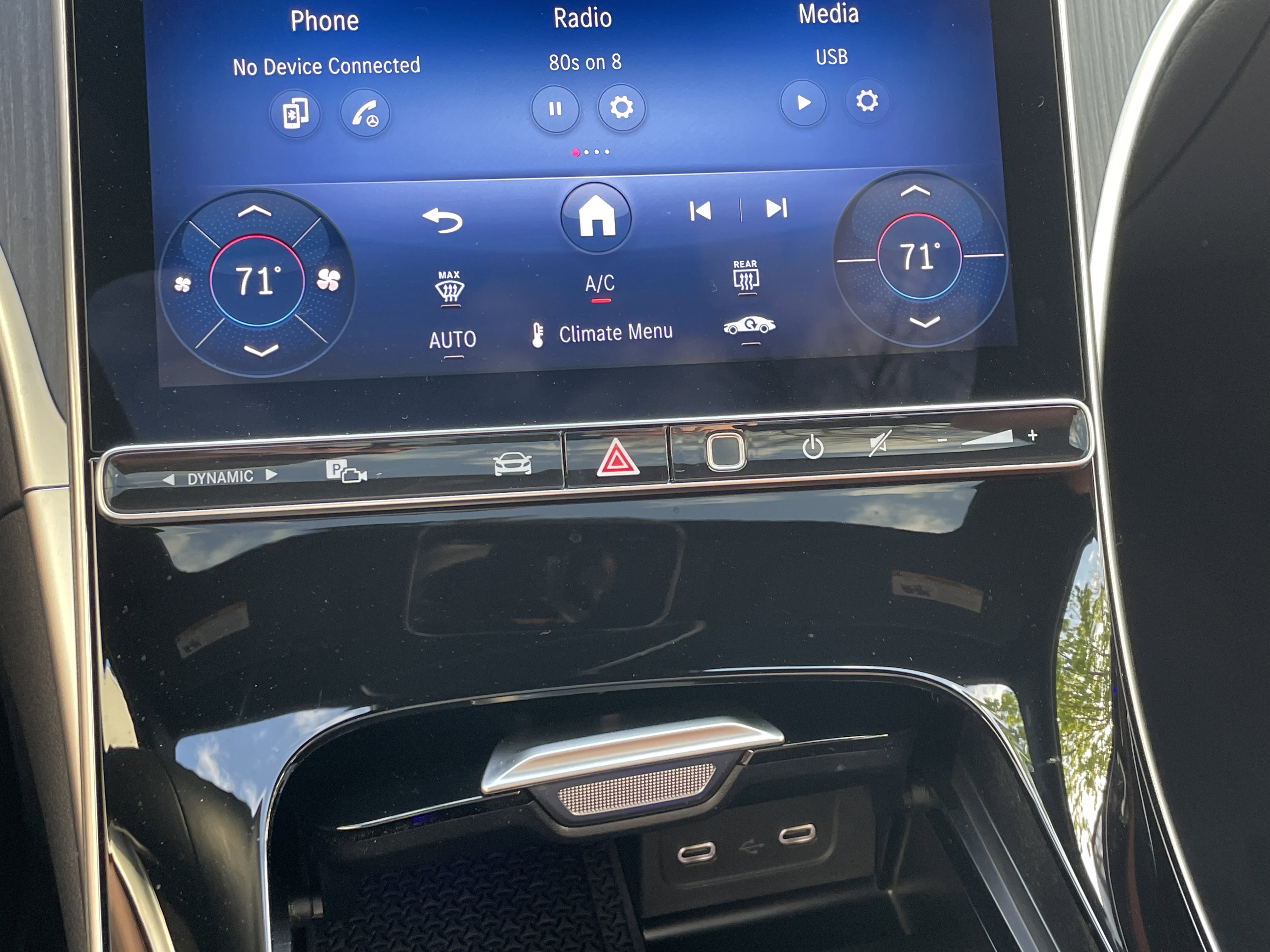 2025 Mercedes-Benz C 300 Sedan