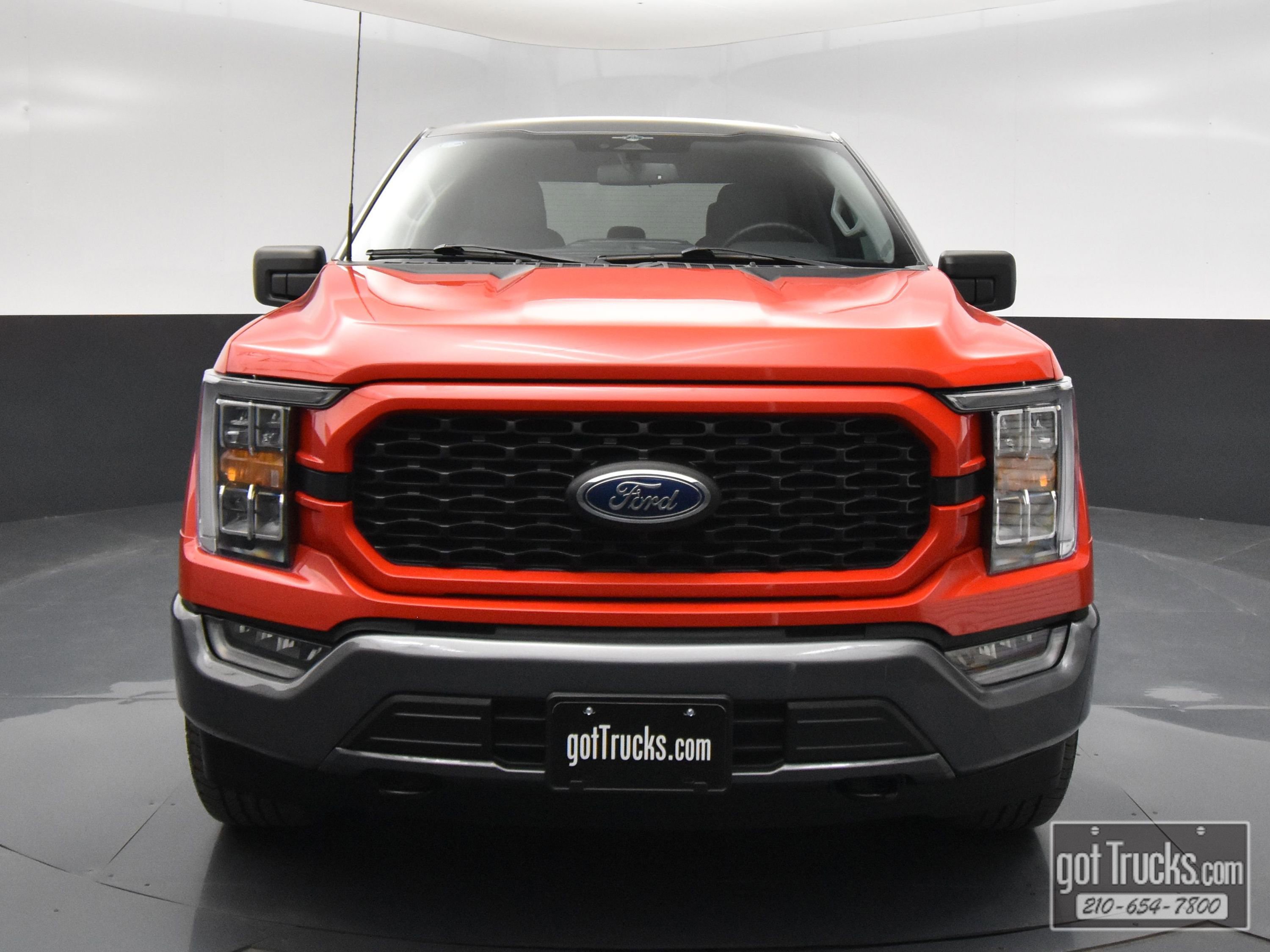 2023 Ford F150 XLT