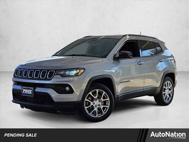 2023 Jeep Compass Latitude Lux