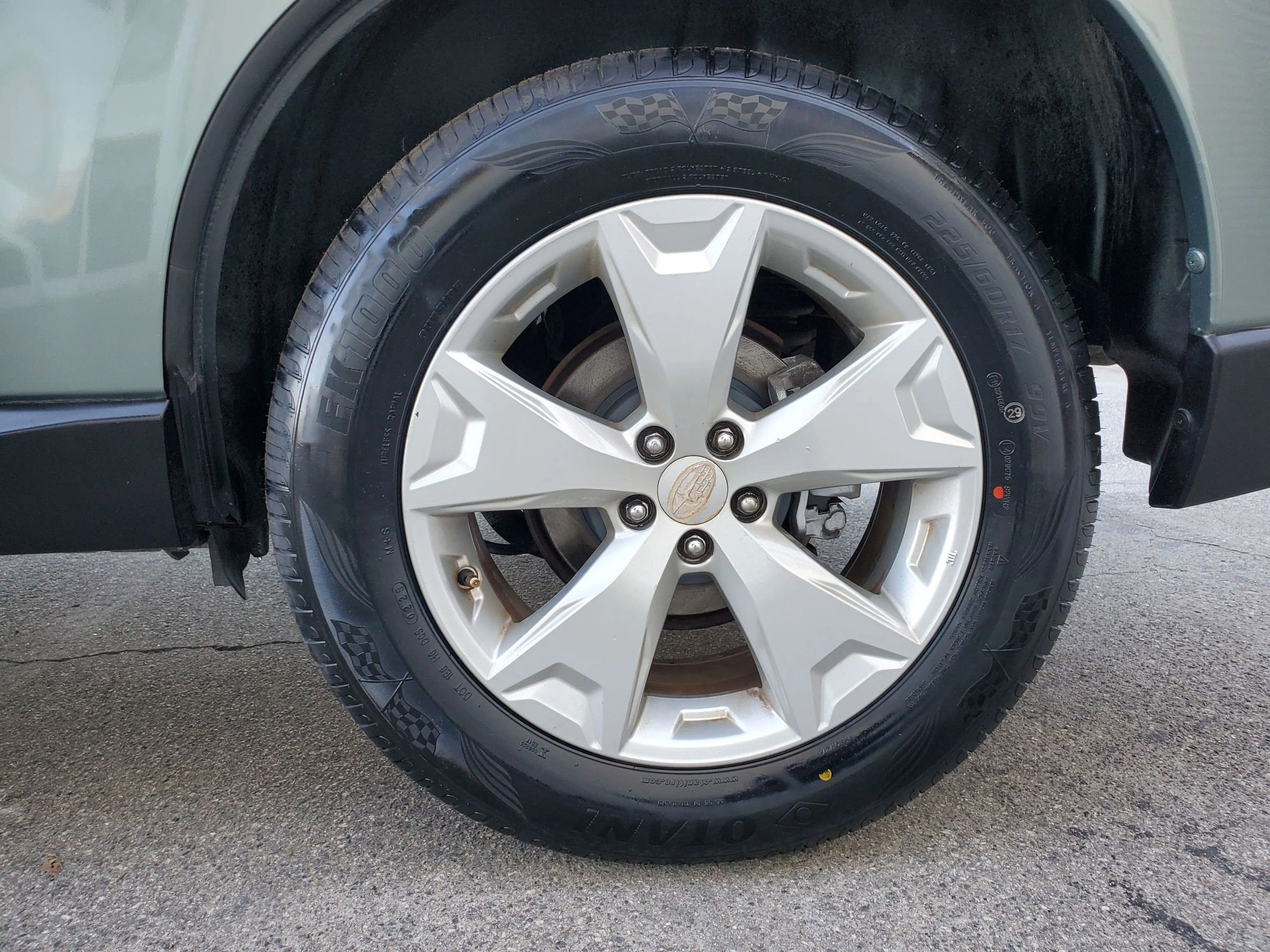 2016 Subaru Forester 2.5i