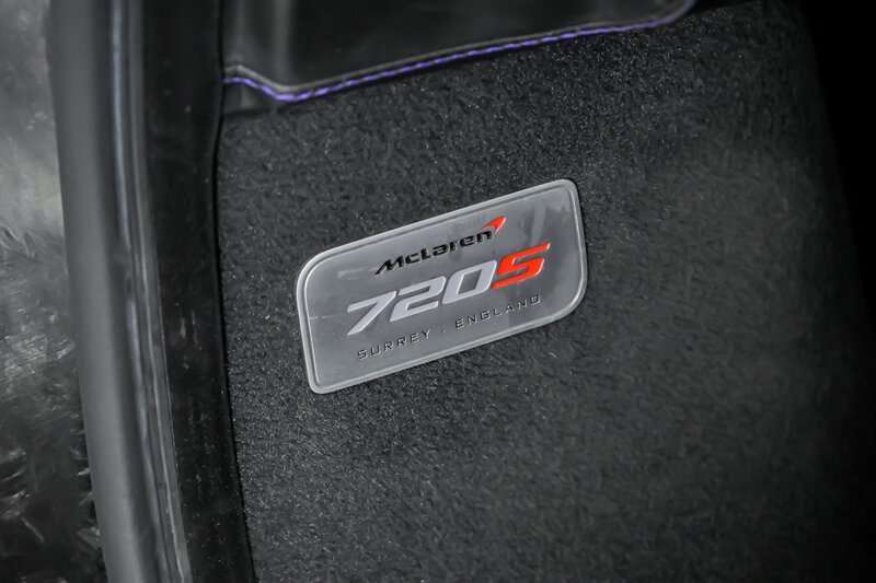 Used 2019 McLaren 720S photo 24