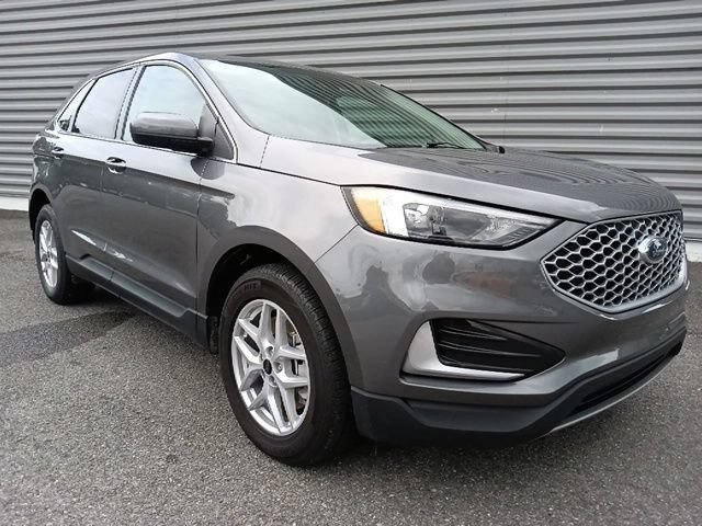 Used 2024 Ford Edge SEL