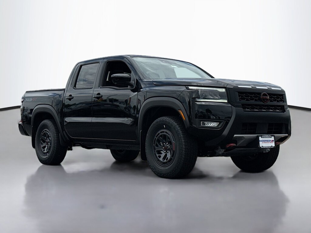 New 2026 Nissan Frontier PRO-4X w/ Pro Premium Package