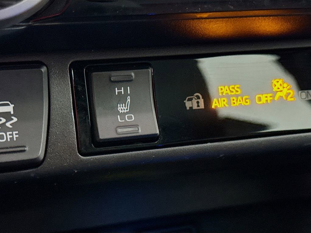 2024 Toyota RAV4 XSE