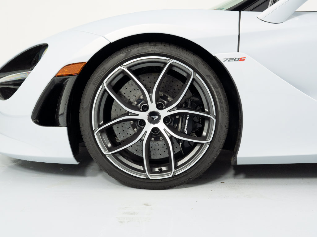 Used 2020 McLaren 720S Performance photo 10