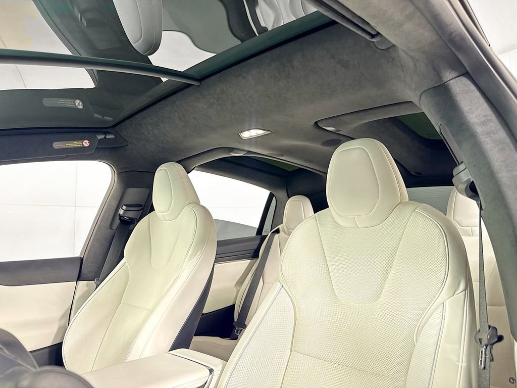 2022 Tesla Model X Plaid