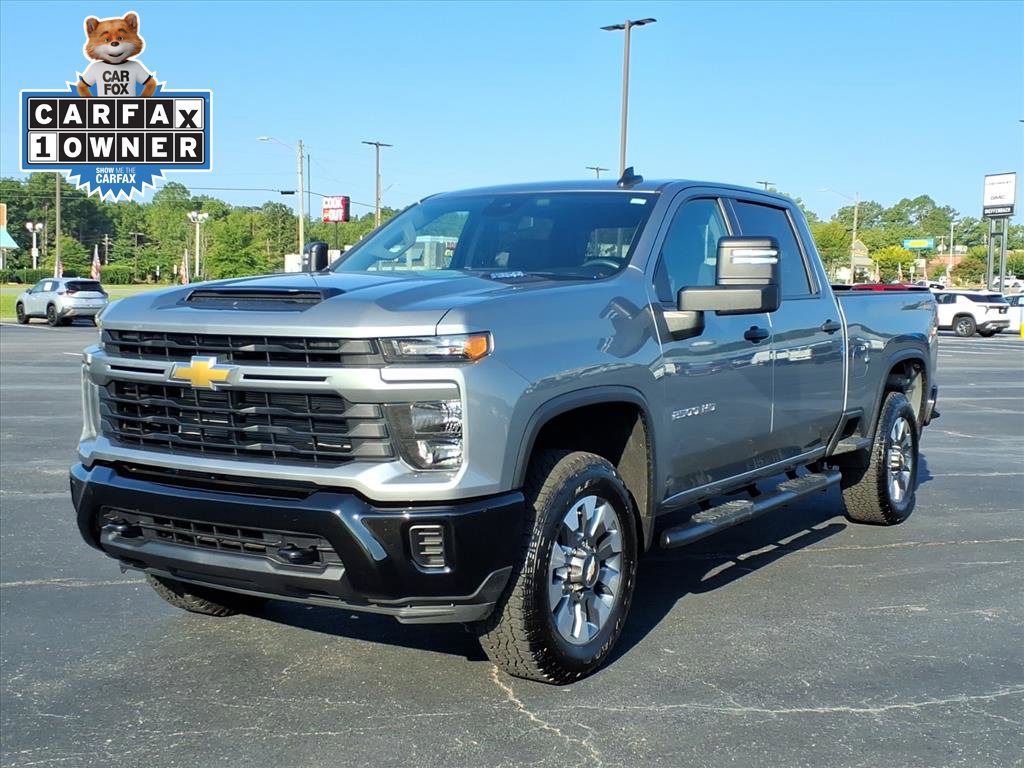Used 2025 Chevrolet Silverado 2500 Custom w/ Custom Convenience Package