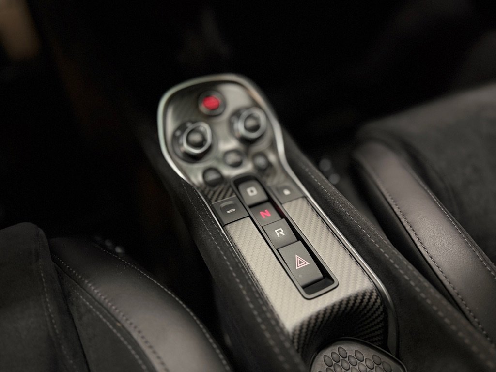 Used 2019 McLaren 600LT photo 44