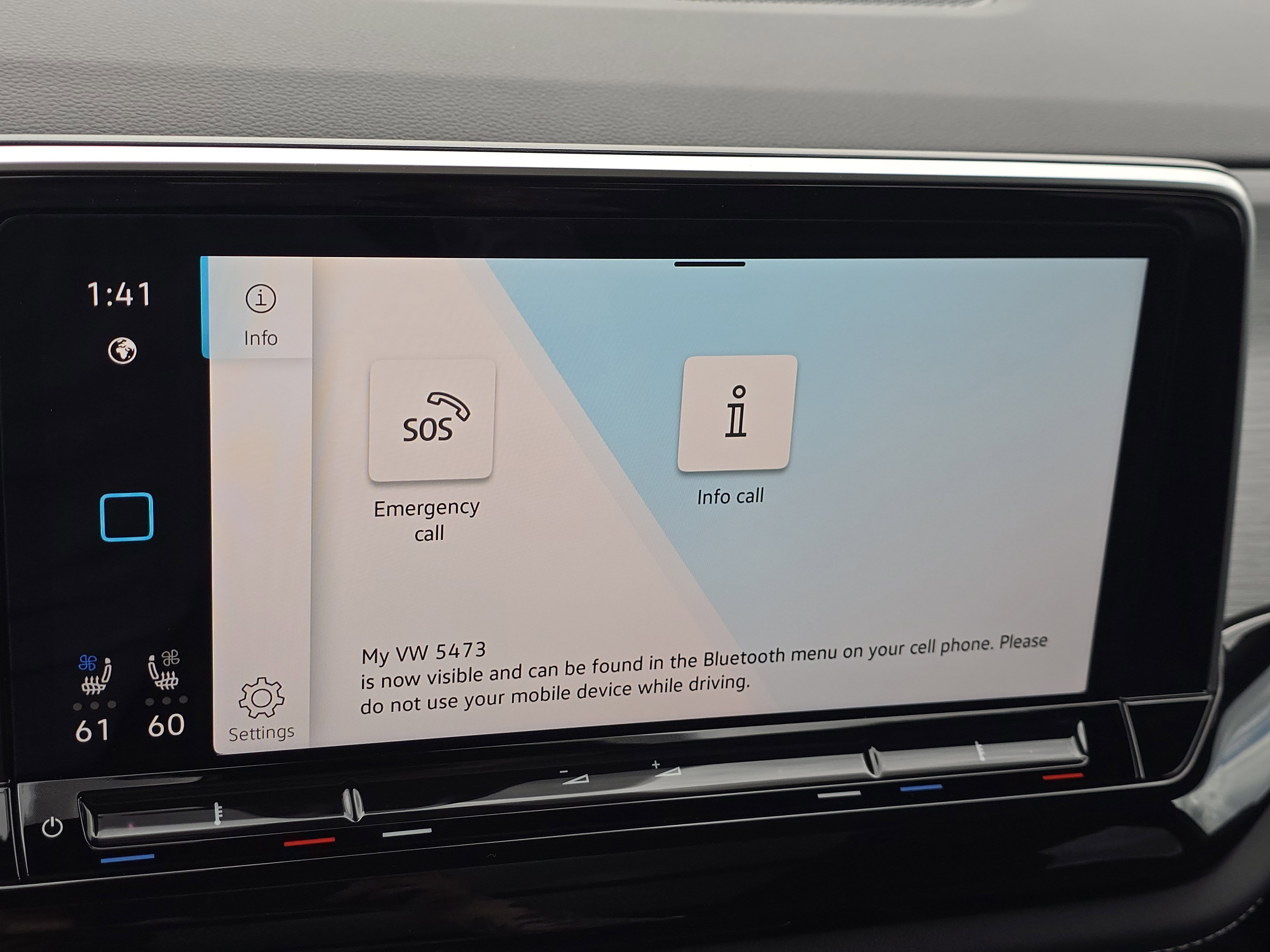 2026 Volkswagen Atlas Cross Sport SE