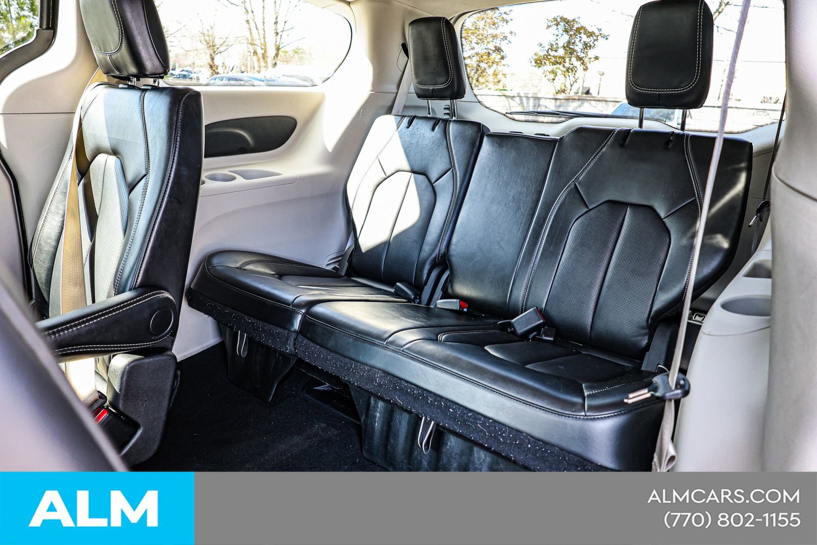 2024 Chrysler Pacifica Touring-L