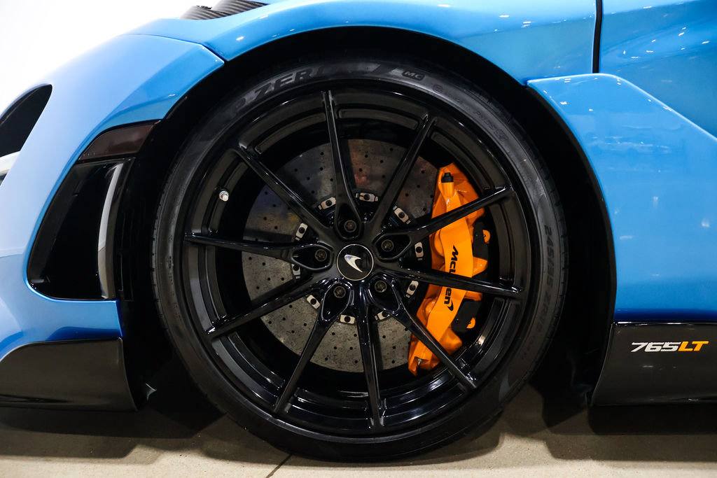 Used 2022 McLaren 765LT photo 41