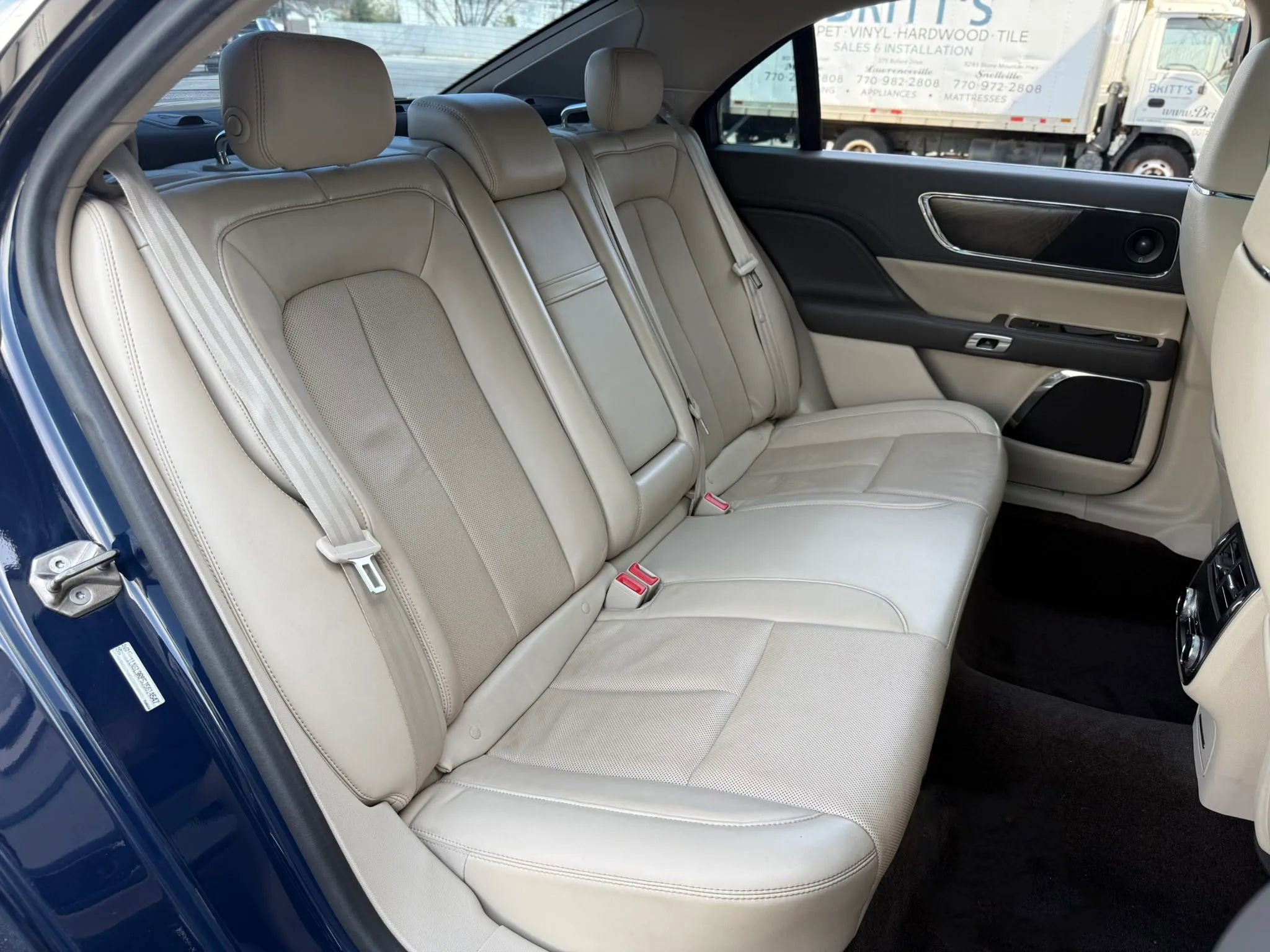 2018 Lincoln Continental Reserve