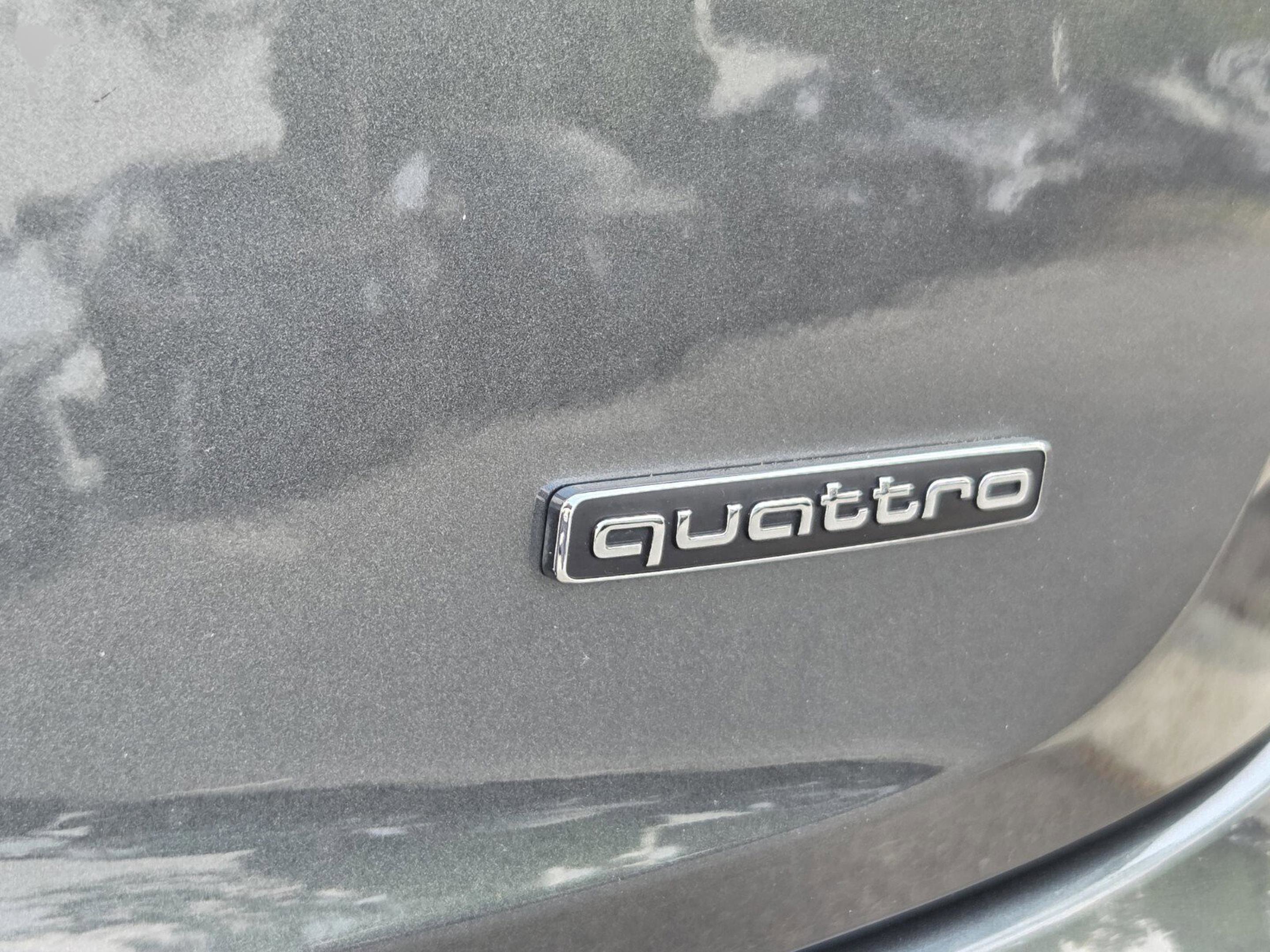 2020 Audi Q5 2.0T Titanium Premium Plus