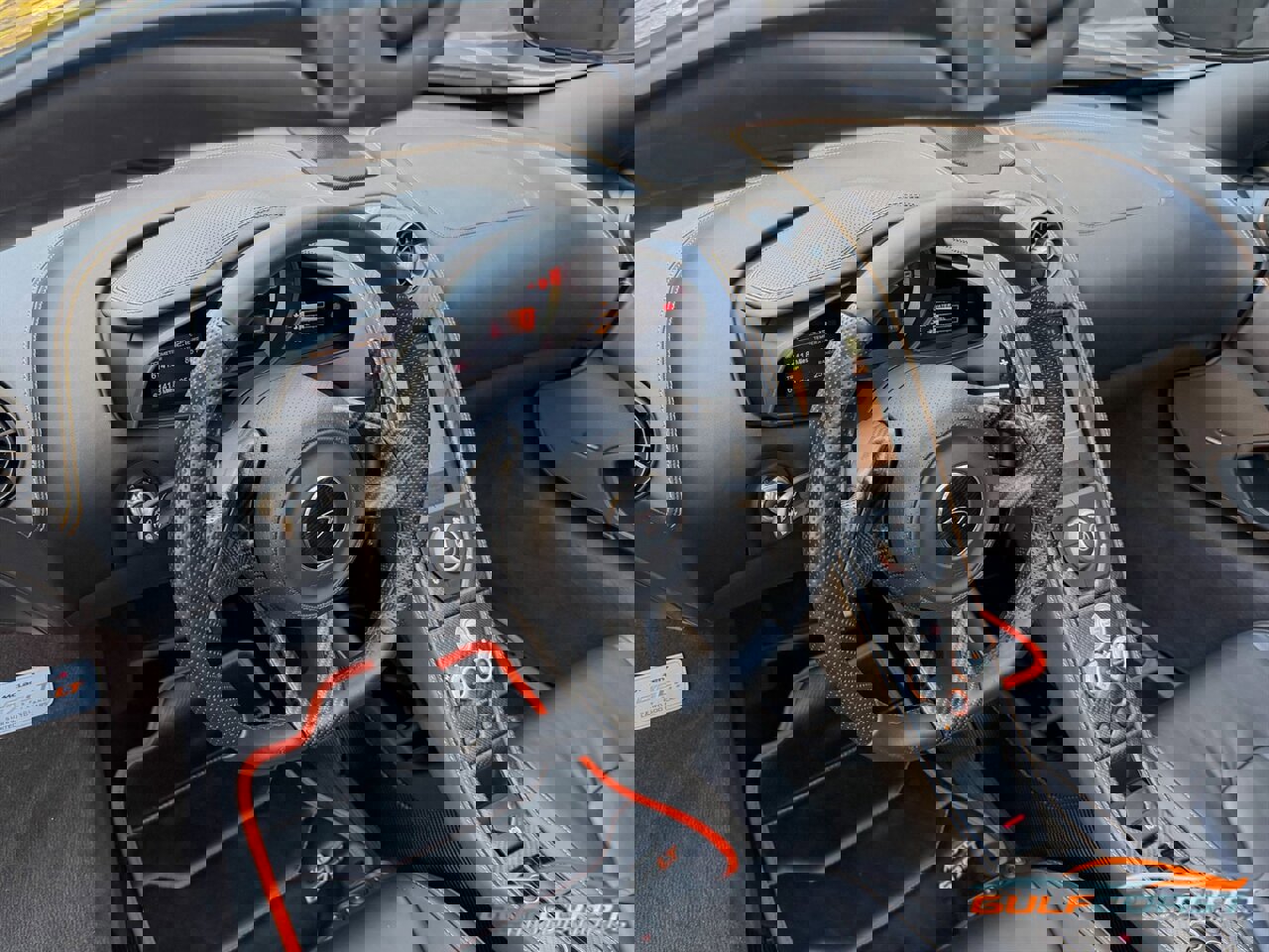 Used 2016 McLaren 675LT photo 31