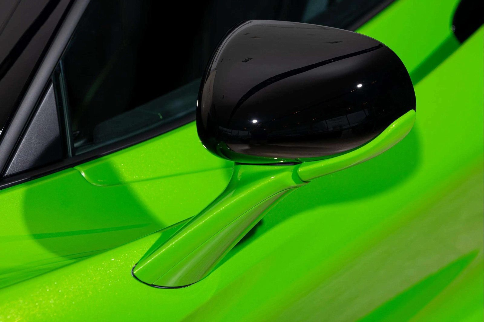 New 2026 McLaren 750S photo 42