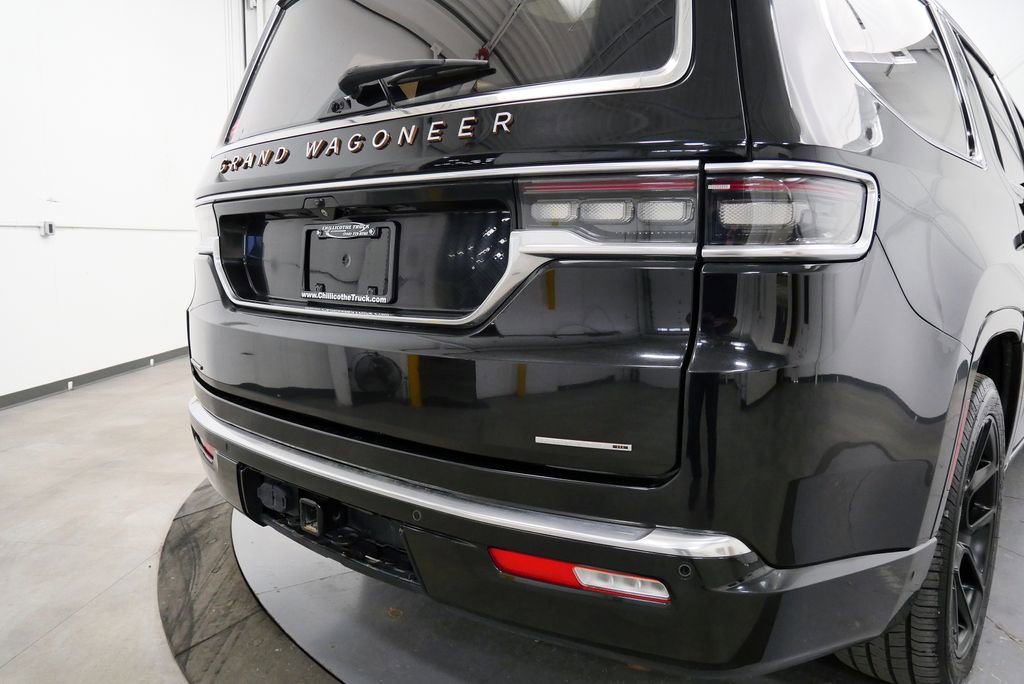 2022 Jeep Grand Wagoneer Series III