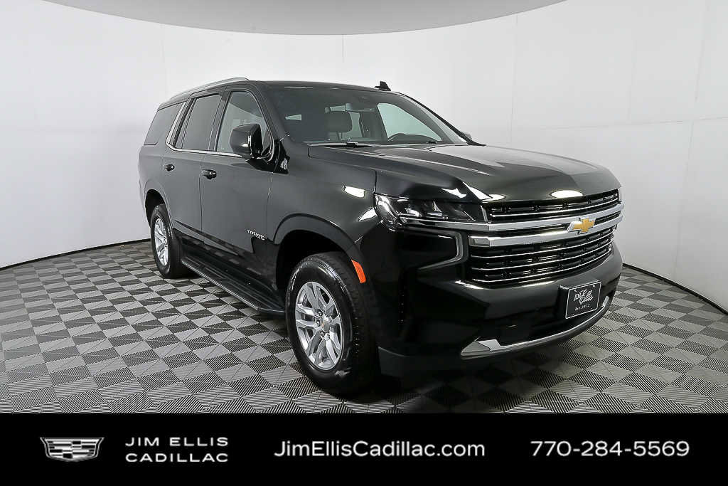 2025 Chevrolet Suburban LT