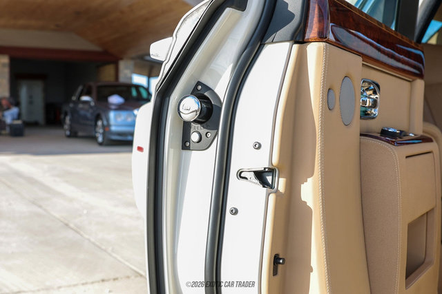 2012 Rolls-Royce Phantom Sedan