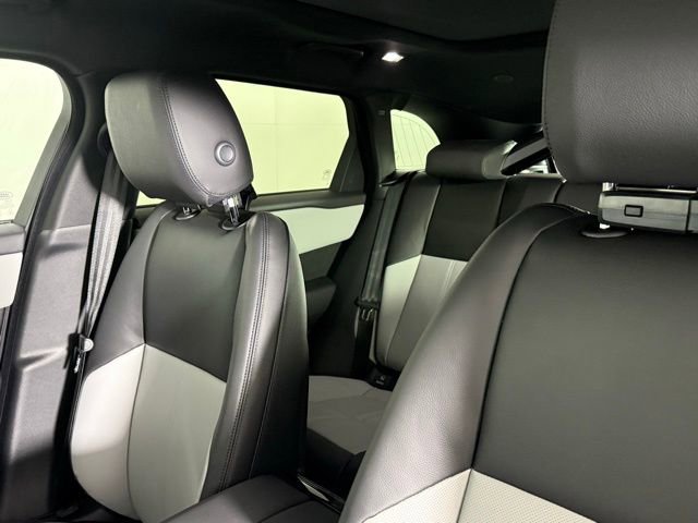 2026 Land Rover Range Rover Velar Dynamic SE