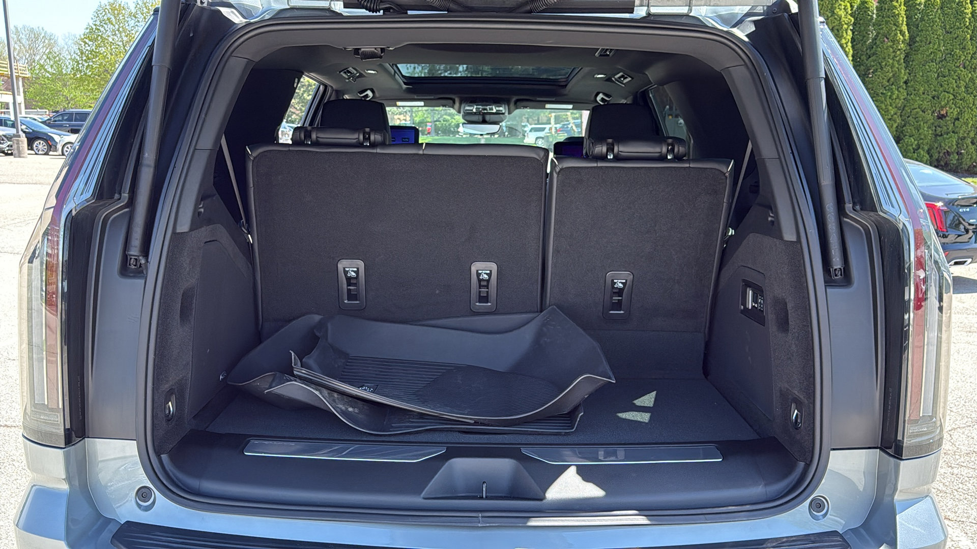 2025 Cadillac Escalade Premium Luxury