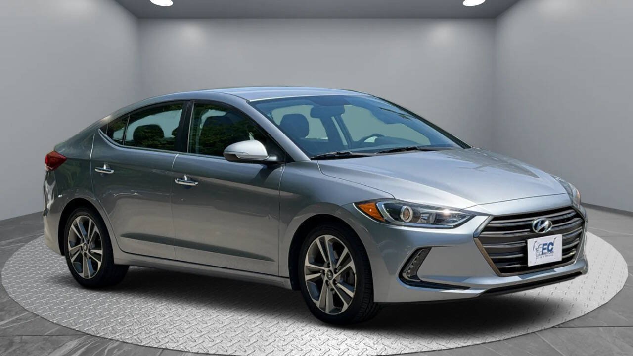 2017 Hyundai Elantra Limited - Photo 3