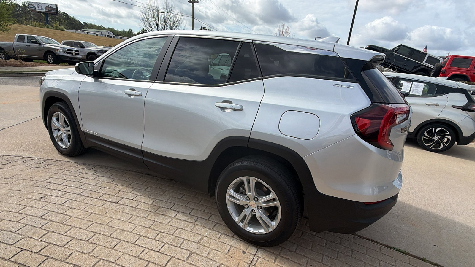 2022 GMC Terrain SLE