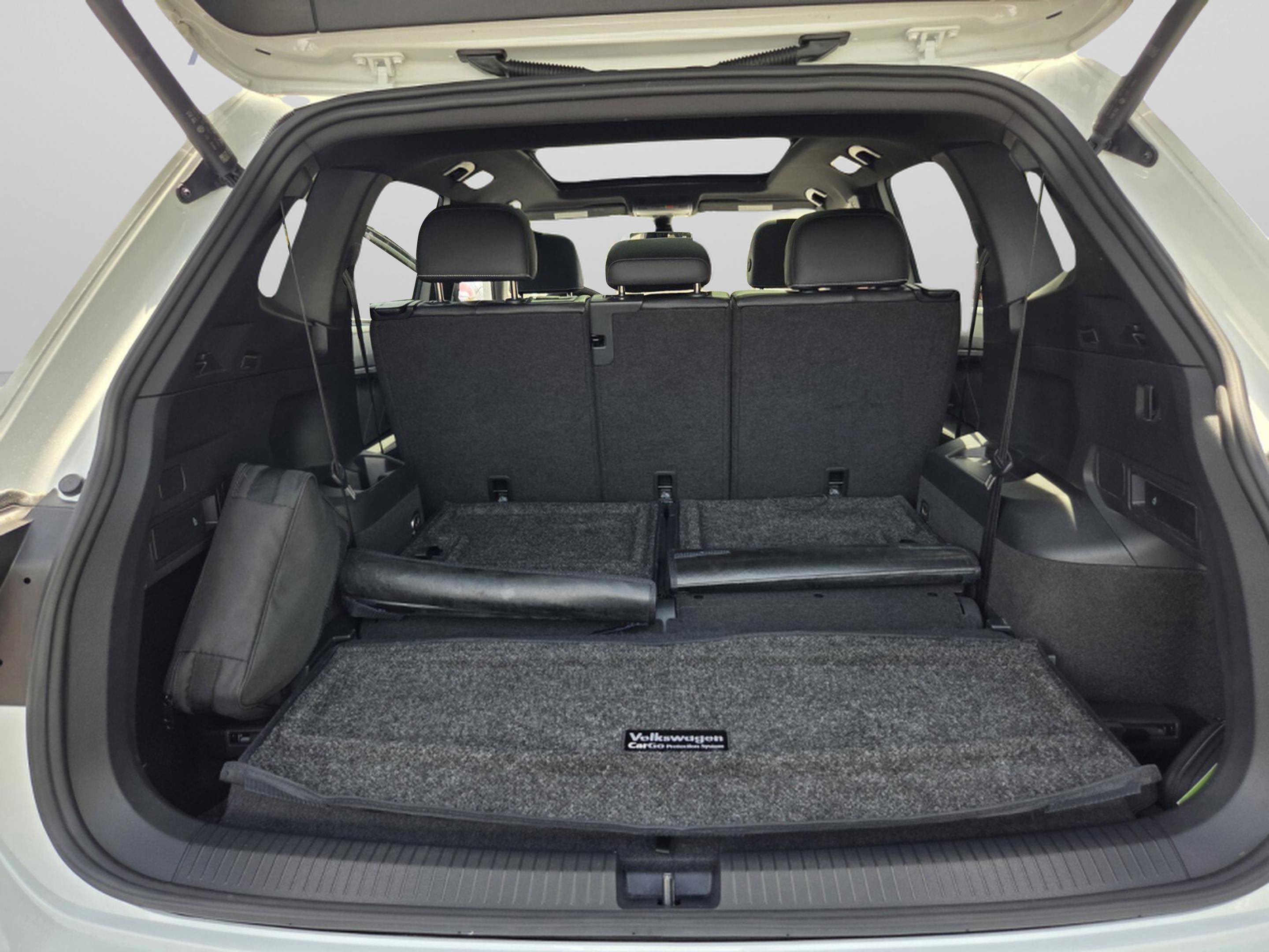 2024 Volkswagen Tiguan SE R-Line