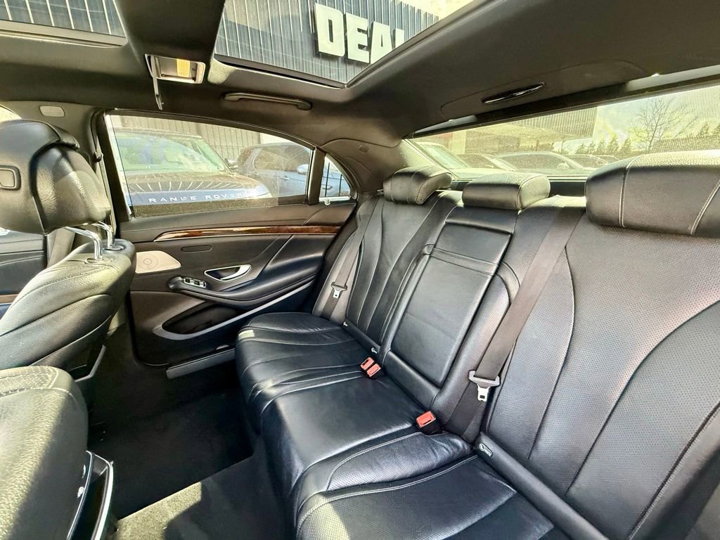 2015 Mercedes-Benz S 550 4MATIC Sedan