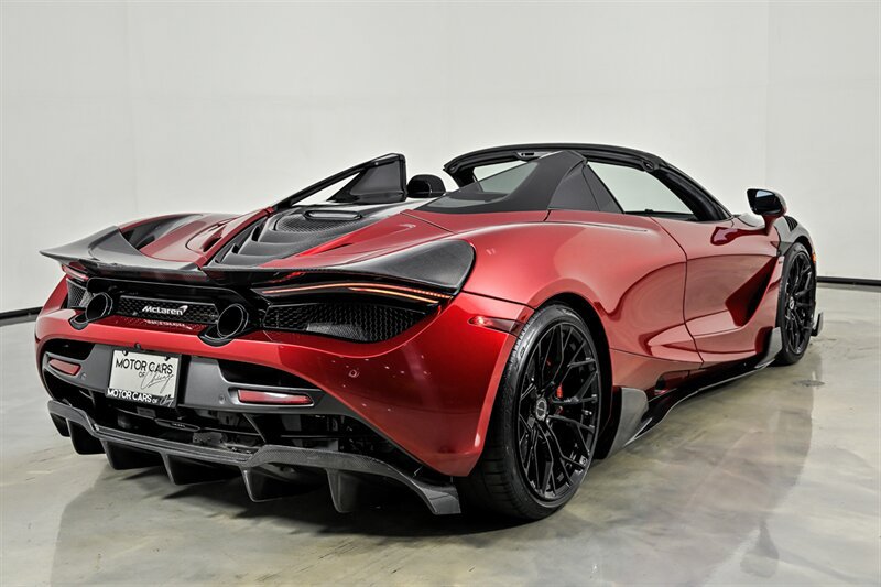 Used 2021 McLaren 720S Performance photo 14