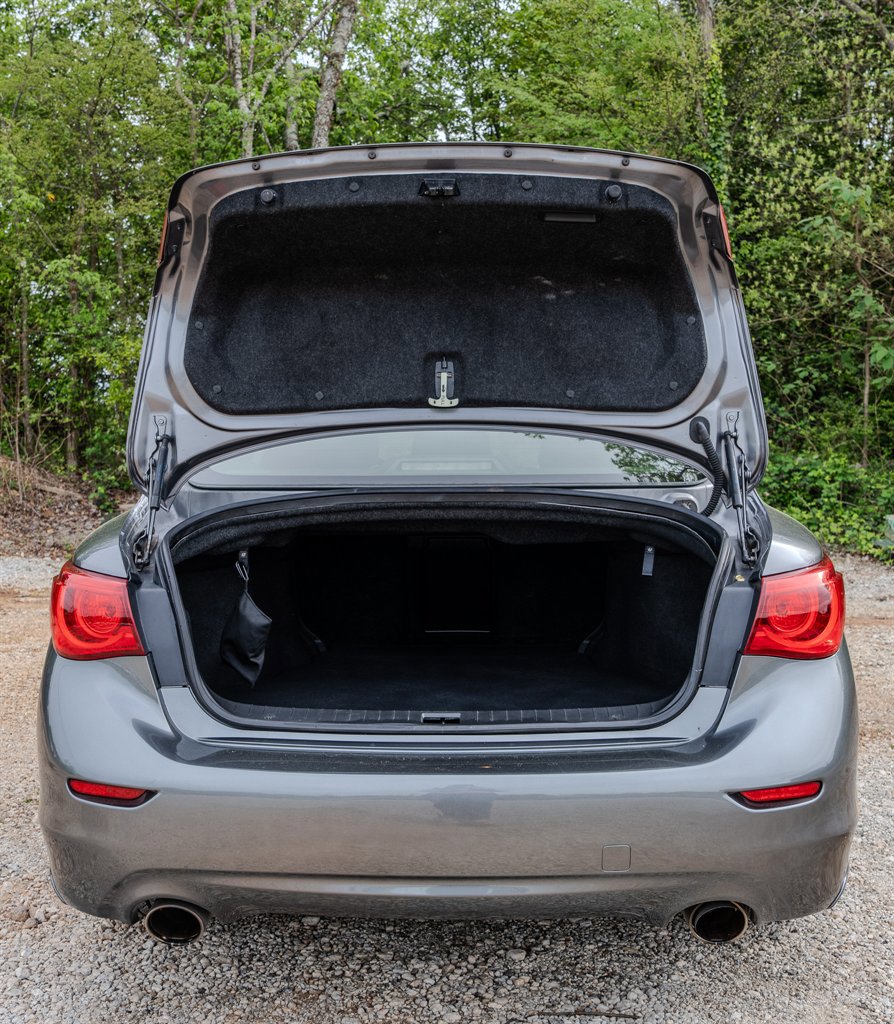 2015 INFINITI Q50 Premium